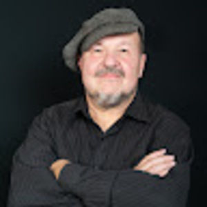 Meet your Posher, Carmine